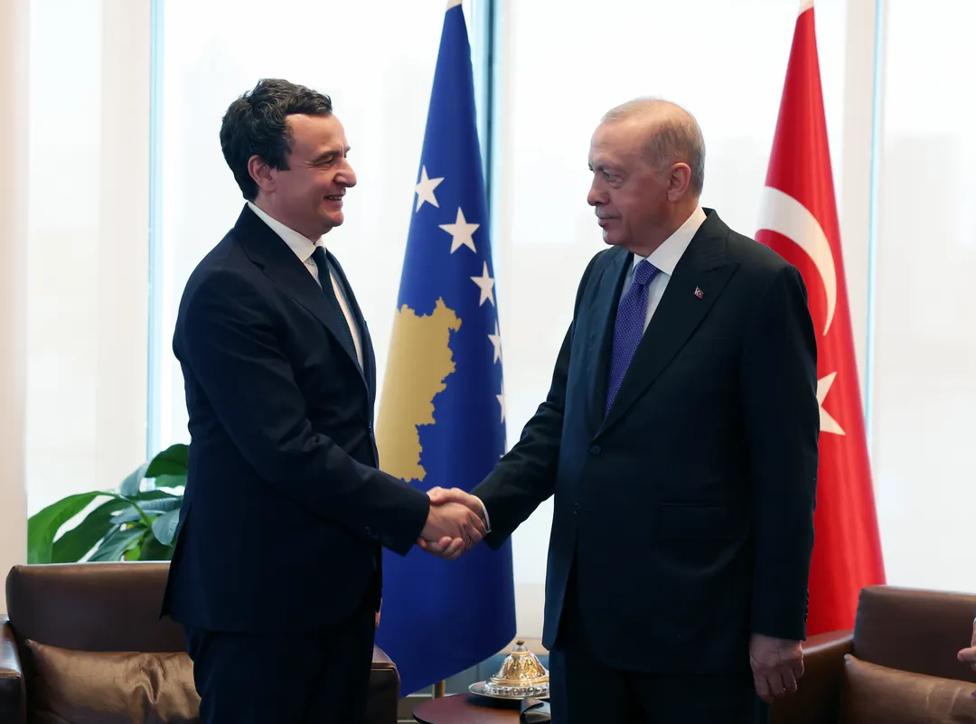 Kosowanyň Premýer-ministri Prezident Erdogana minnetdarlyk bildirdi
