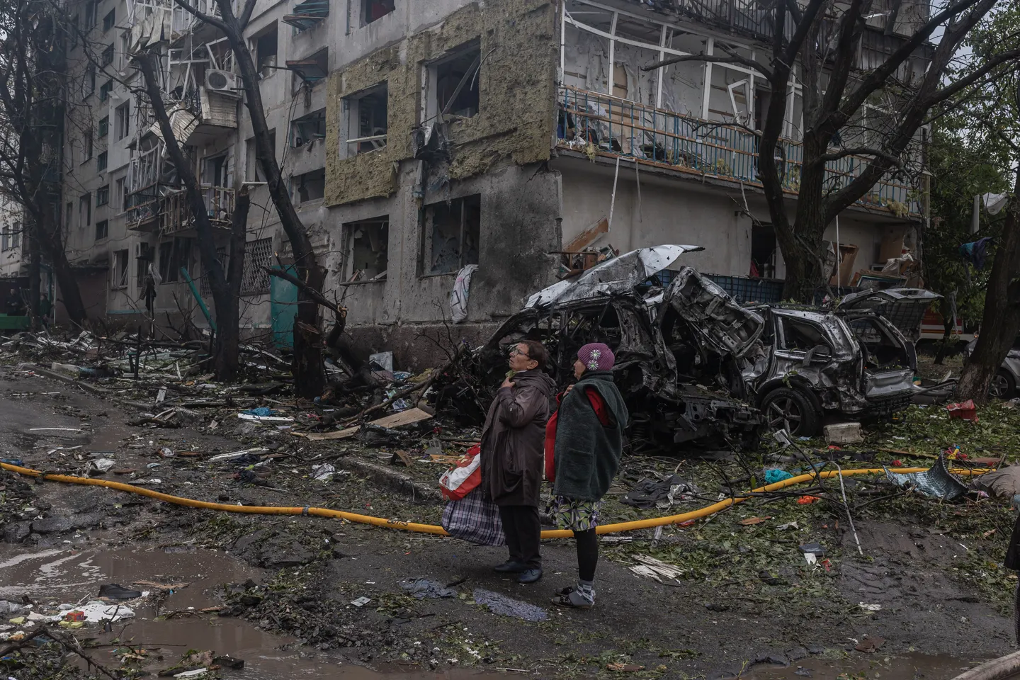 ウクライナ「ロシアの攻撃で8人死亡」