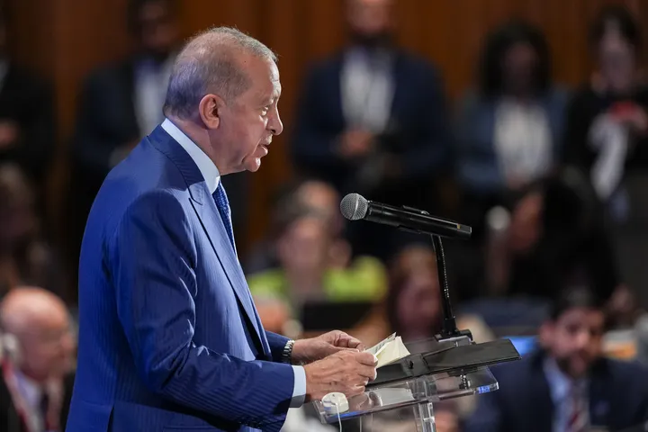 Erdogan anuncia que la COP31 en Türkiye buscará pasar de los compromisos climáticos a la acción