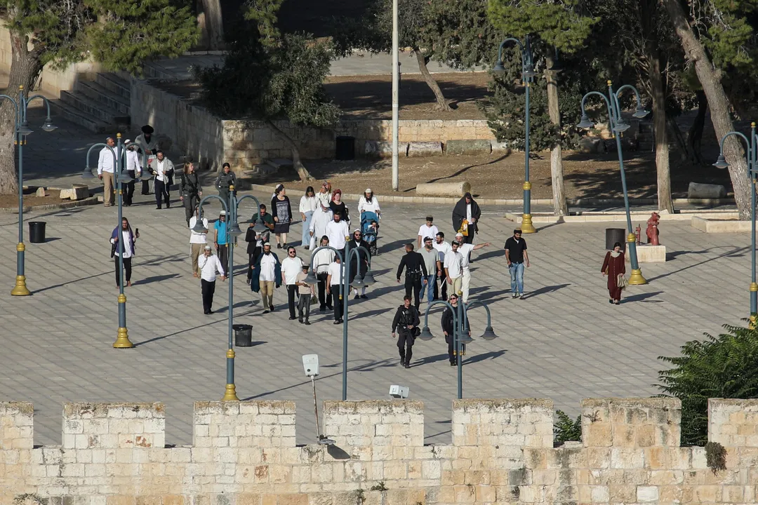 Des colons israéliens envahissent la mosquée Al Aqsa