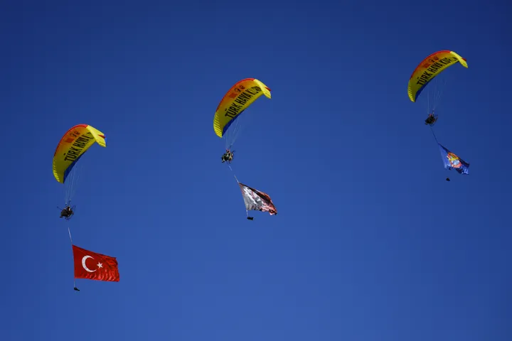 TEKNOFEST Janubi-sharq osmonida aviashoular namoyishi boshlandi