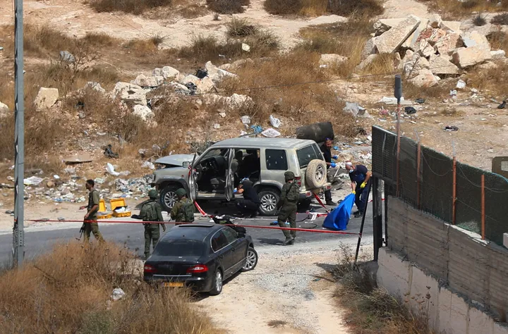 One Palestinian killed, five wounded in Israeli army, illegal settler attacks in occupied West Bank