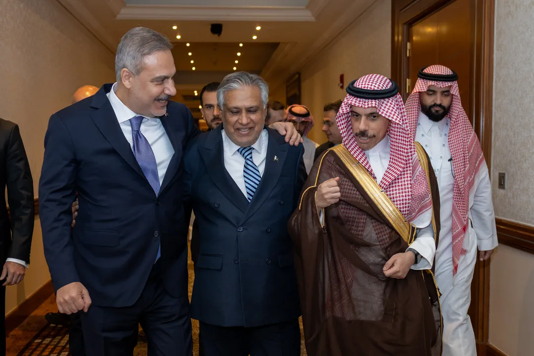 „Mekka-Pakt“: Türkiye und Pakistan entsenden Truppen nach Saudi-Arabien