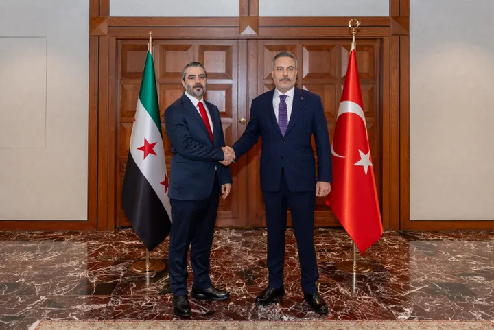 فيدان والشيباني يبحثان تعزيز العلاقات وتفعيل اللجنة العليا المشتركة