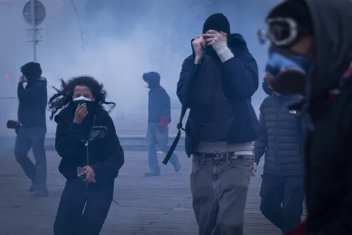 Франциядагы нааразычылык митингдеринде 2 киши каза болду