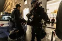 160 persone arrestate a Milano durante gli scontri violenti