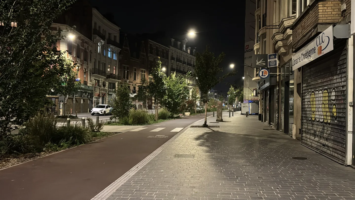 France: les couvre-feux continuent