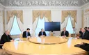 Kreml: "Biz noýabr aýynda Russiýa-Ukraina-ABŞ üçtaraplaýyn gepleşiklerini täzeden başlatmaga taýýar"