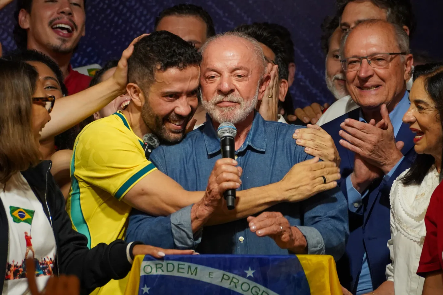 In Brasile, secondo i risultati non ufficiali, Lula da Silva ha vinto le elezioni