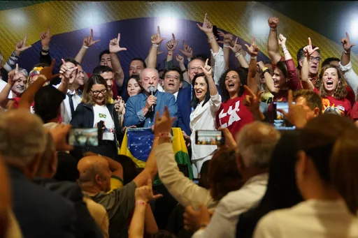 Brasilien: Präsident Lula gewinnt – Bolsonaro will Wahl anfechten