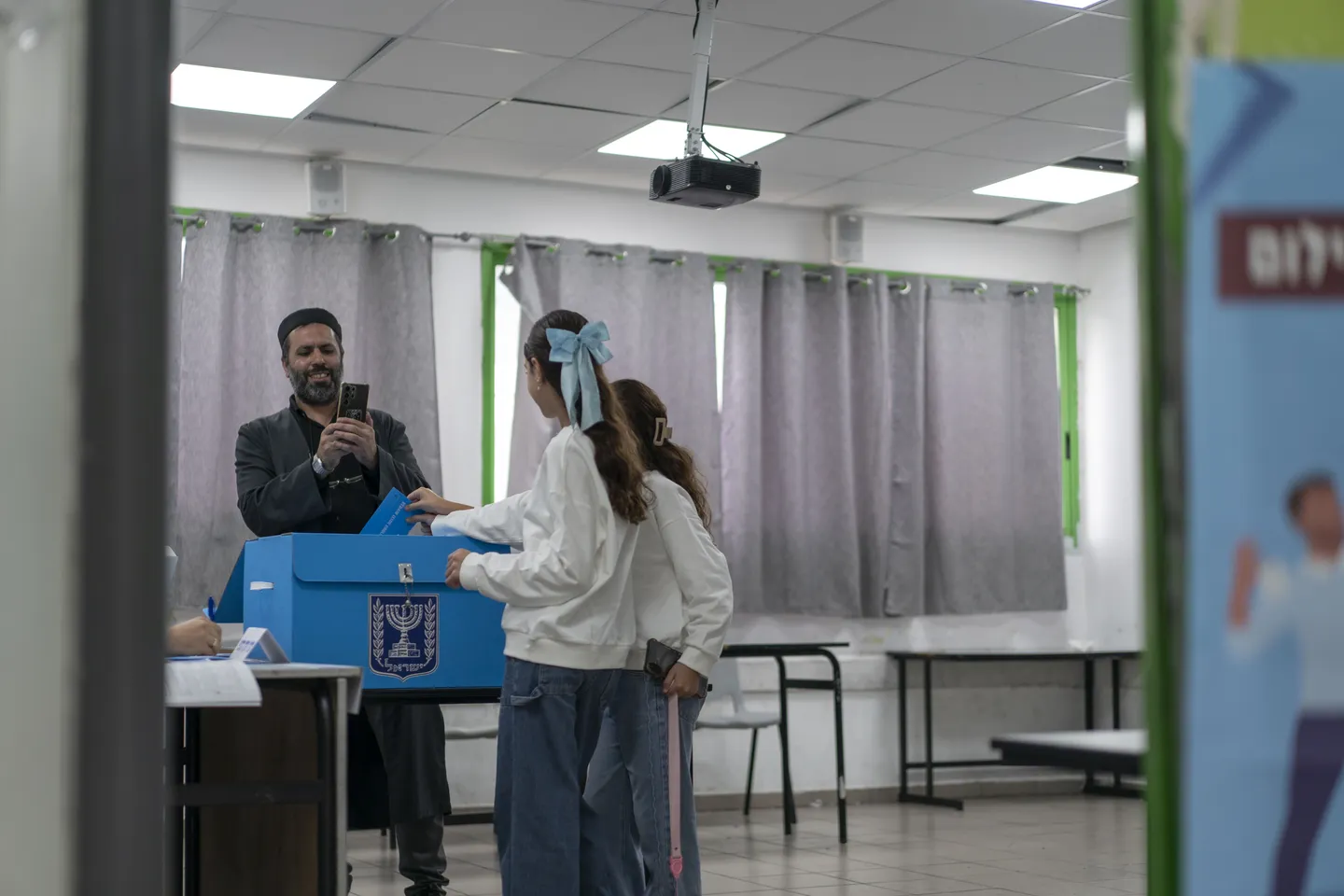In Israele è stato conteggiato più della metà dei voti