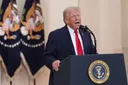 Trump espera un acuerdo con Irán y la reapertura de Ormuz "la próxima semana", según reporte