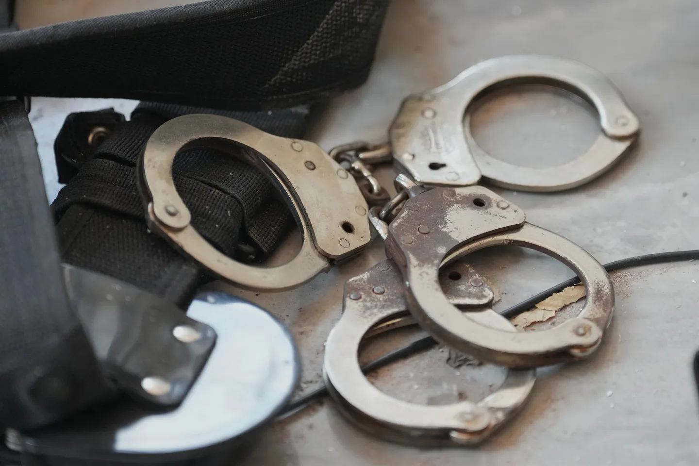South Africa to extradite man suspected of murdering wife, two daughters in the UK