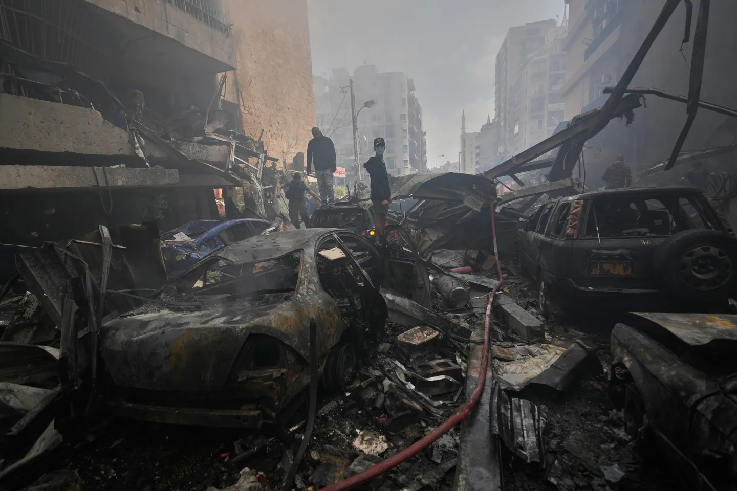 Israeli strikes kill 13 in south Lebanon despite US-brokered truce