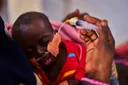 دۇنيا سەھىيە تەشكىلاتى: سۇداندىكى بالىلار يۇقۇملۇق كېسەللىكلەرگە قارشى مۇداپىئەسىز ھالەتتە تۇرماقتا