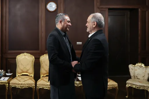 پاکستان  د امریکا او ایران د جګړې د پای ته په اړه نوي وړاندیزونه ایران سره تبادله کړي
