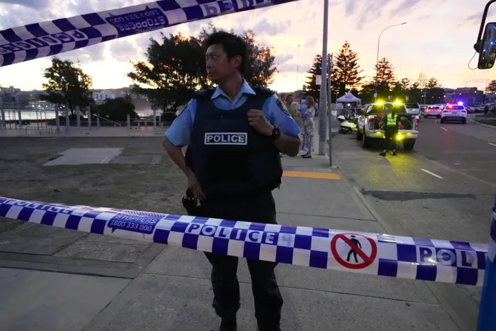 Prosecutors gather over 800 witness statements in Bondi Beach massacre case