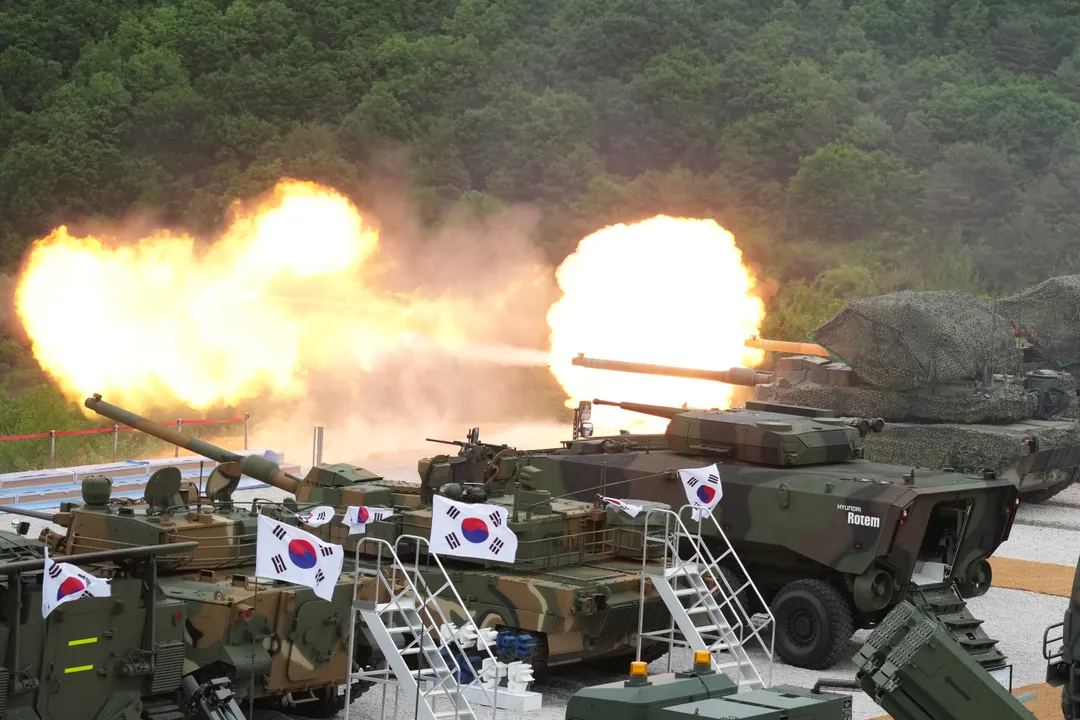 트럼프, 한미 연합훈련 축소 지시… 중국, 한반도 문제 ‘정치적 해결’ 촉구