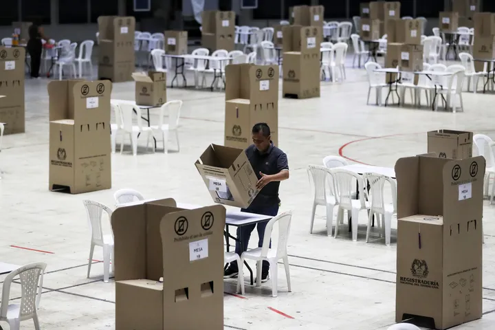 Colombia acude a las urnas: ¿A quién apoyan los votantes y por qué?