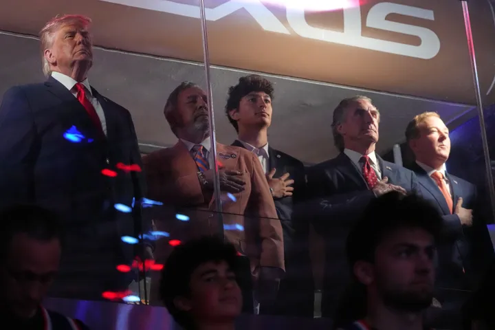 Pfiffe und Buh-Rufe für Trump bei NBA-Finals in New York