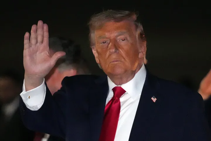 Трамп: Иран премногу одолжуваше за договор, сега ќе ja плати цената