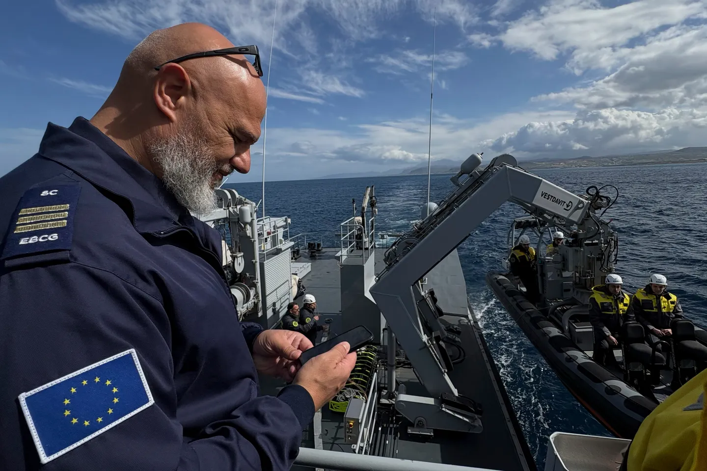 EU stelt voor om Frontex de bevoegdheid te geven om migranten tussen derde landen terug te sturen