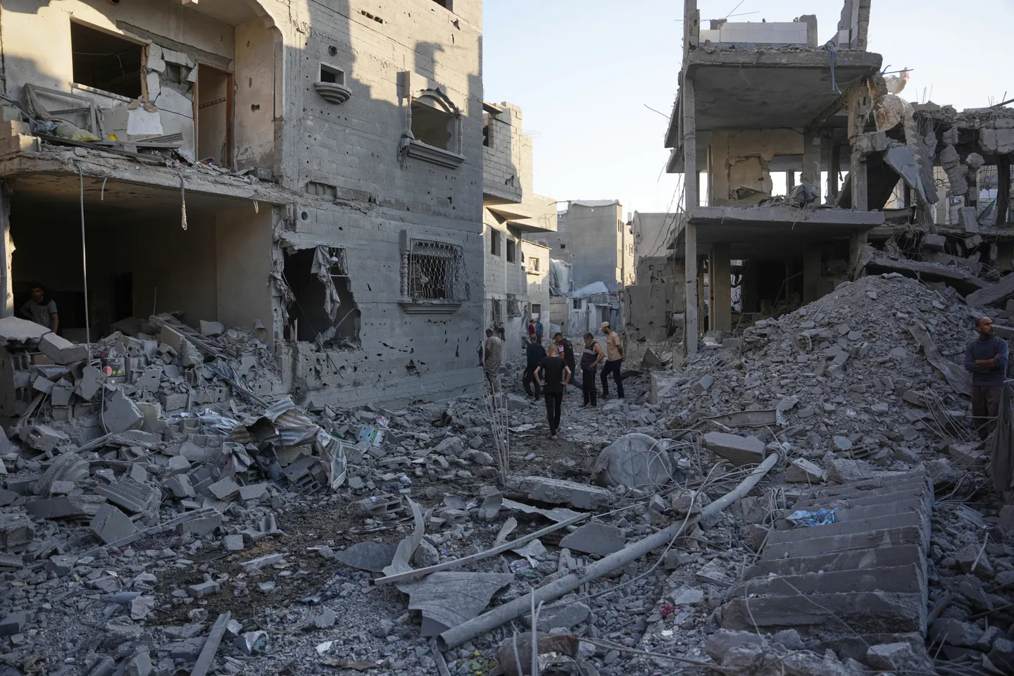 L'armée israélienne tue un employé municipal à Gaza