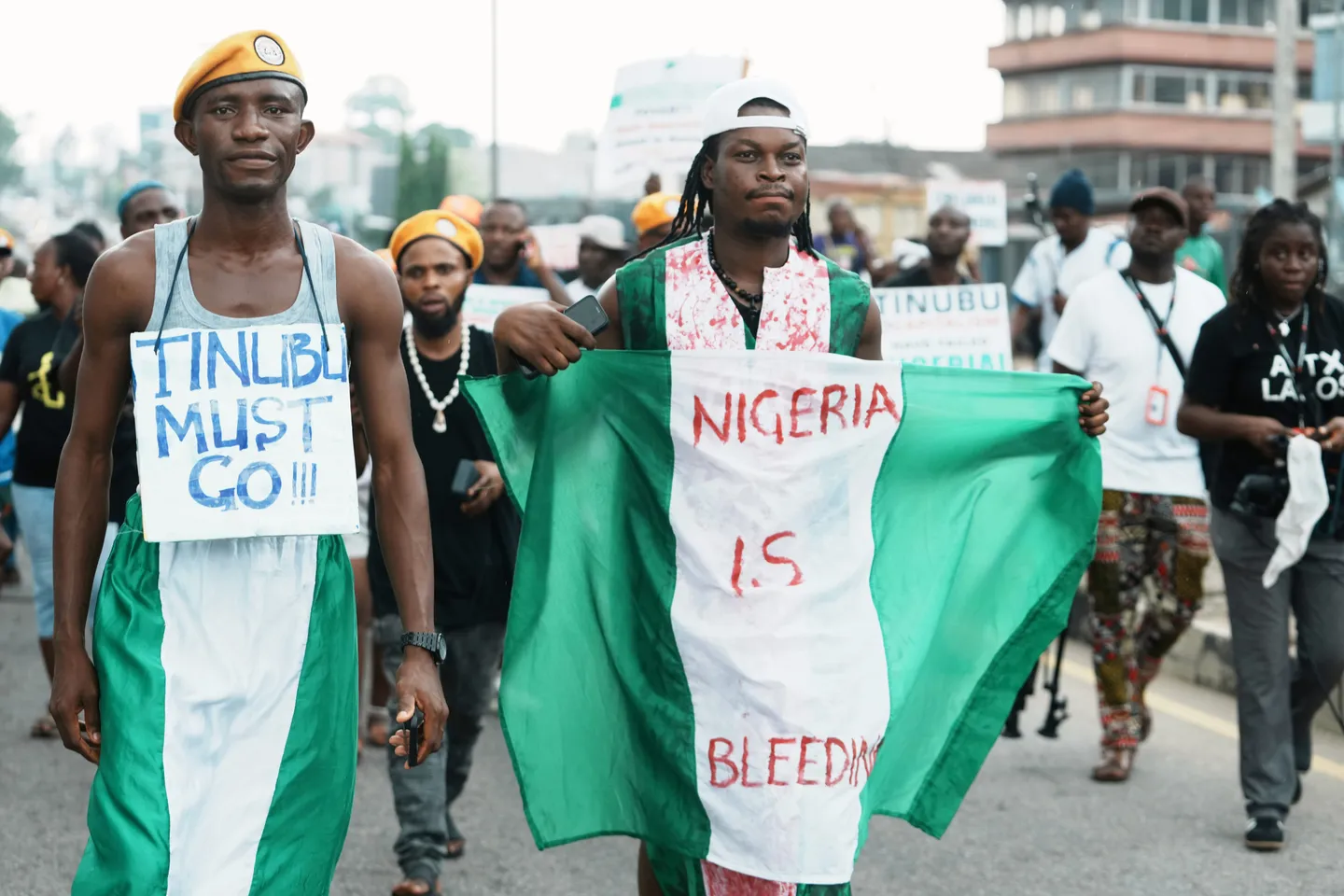 Nigerian workers don start 3 days warning strike