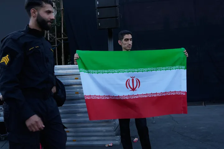 ایران د هر ډول اټومي برید په صورت کې د ځوابي برید ګواښ وکړ؛ خلیجي هېوادونو ته يي خبرداری ورکړ