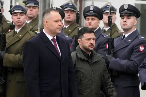 Sondaż: Większość Polaków popiera twardsze stanowisko wobec Ukrainy