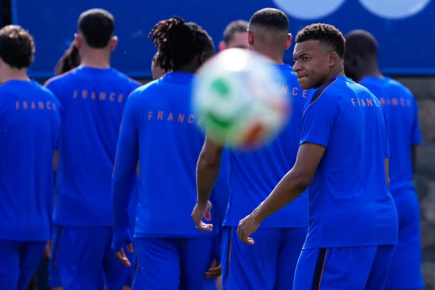 Expertin: Rassistische Beleidigungen im Fußball keine Ausrutscher
