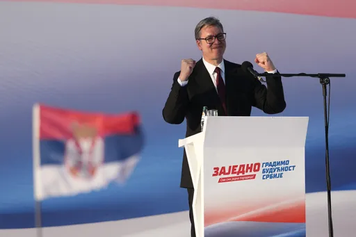 Вучиќ: Никој никогаш не се мешал во изборите во Србија толку многу како сега Хрватска