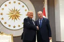 Фидан: Ердоган ќе бара ублажување на ЦAATСA и решение за С-400 во разговорите со Трамп