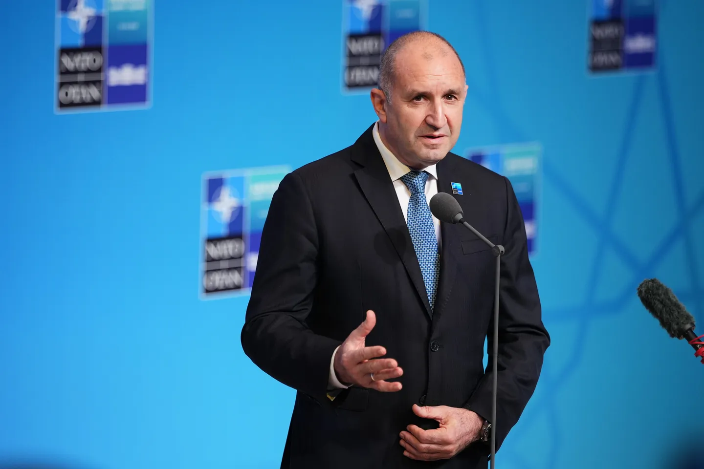Радев: На Бугарија „не ѝ е место“ во Коалицијата на волните за Украина