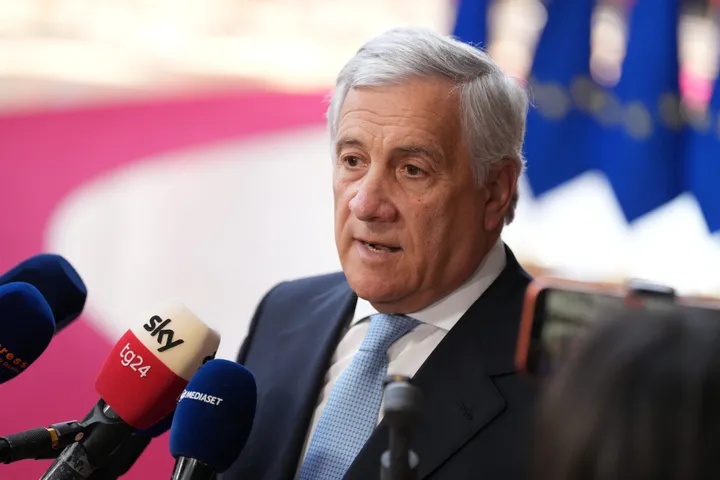 Italia kërkon forcimin e misionit të BE-së në Detin e Kuq