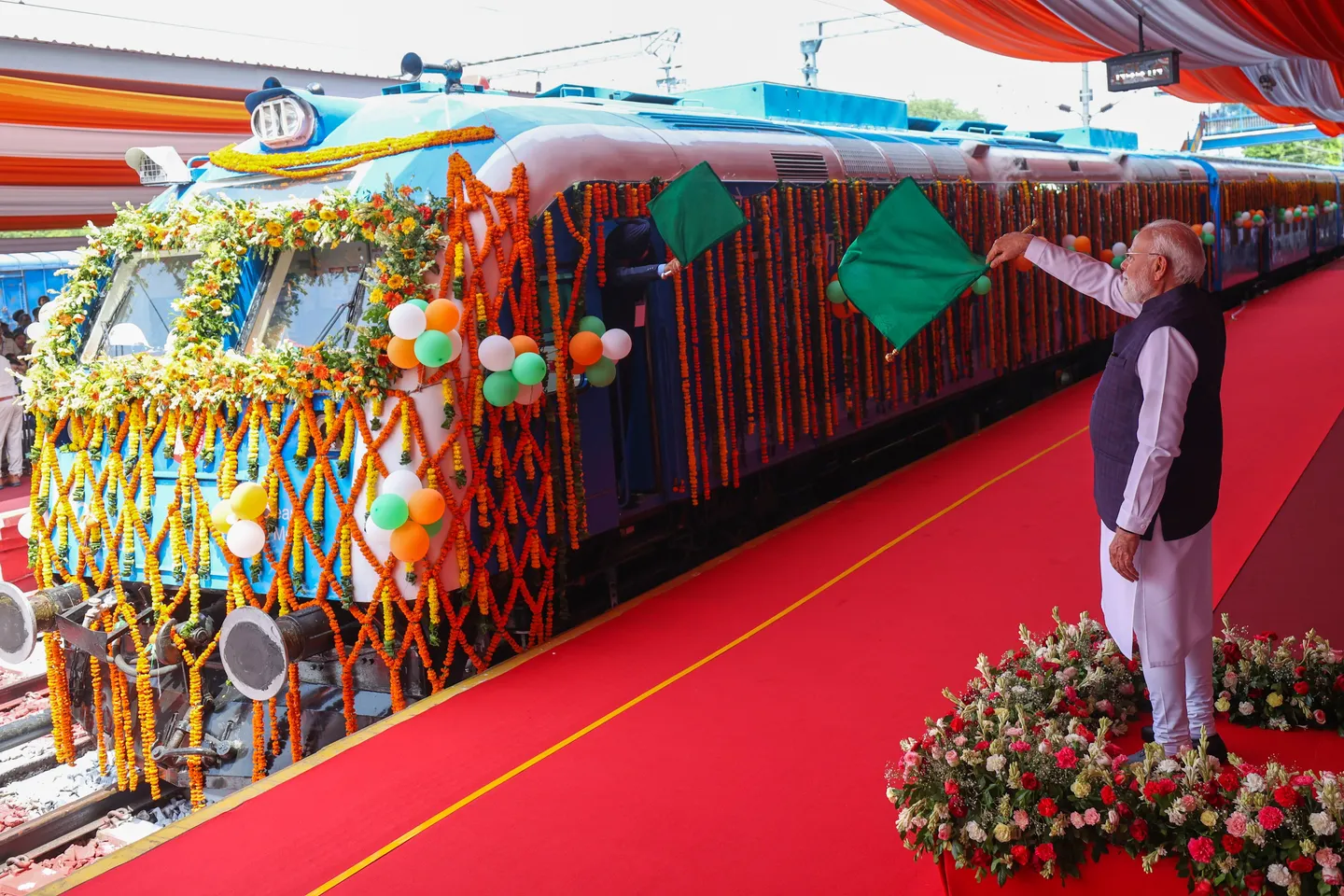 India launches first hydrogen-powered train in clean energy push
