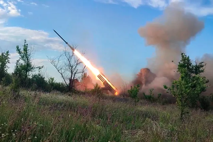 Ukraina keng ko‘lamli dron hujumida Rossiyaning Rostov viloyatini nishonga oldi