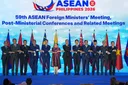 ASEAN-i hap samitin me thirrje për unitet mes trazirave globale