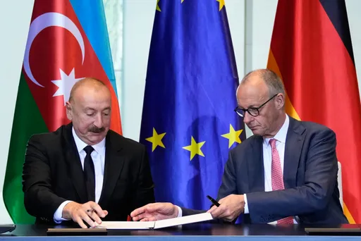 Berlin i Baku stawiają na bliższą współpracę w sektorze energii