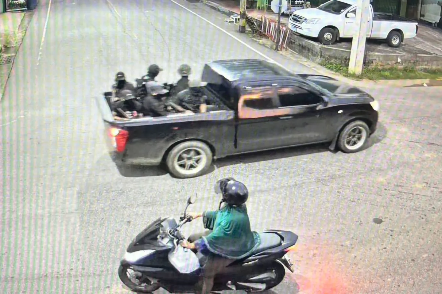 Five paramilitary troops killed in ambush at security checkpoint in Thailand