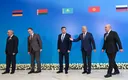 Kyrgyz president, Armenian PM hold talks on trade ties