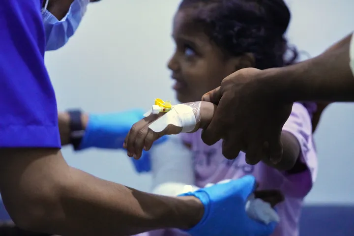Yemen health system near collapse, WHO warns