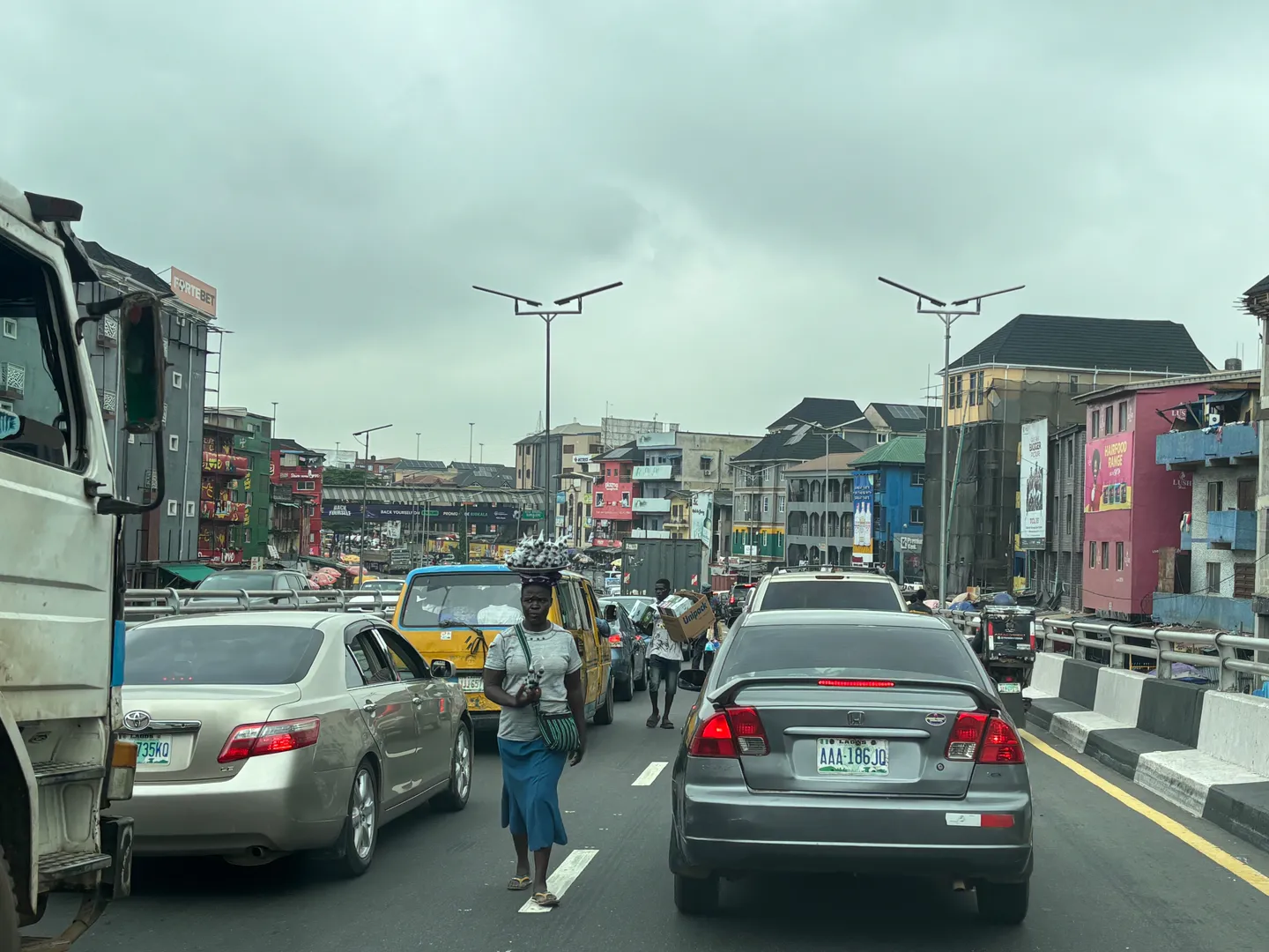 Nigeria goment dey target 1m CNG vehicles wey go cut transport moni