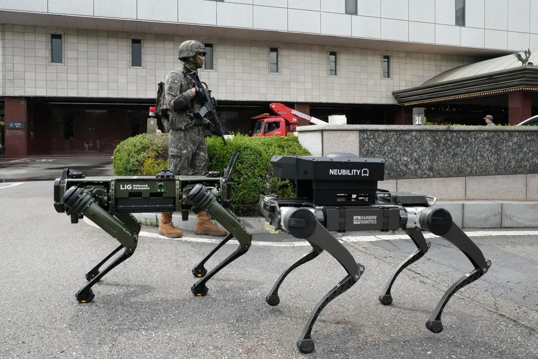 한국군, 위험 임무 수행 로봇 훈련을 위한 군 최초 AI 거점 개소