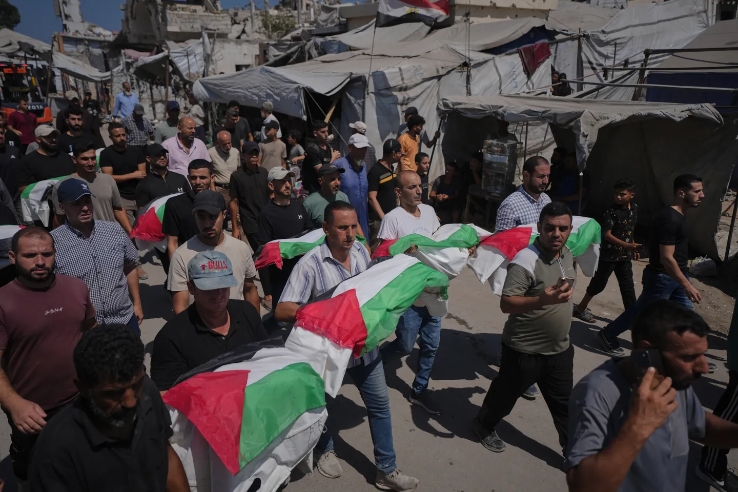Gaza: le bilan des morts dépasse les 73.400, après le massacre de 10 Palestiniens en 24 heures