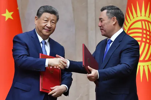 Кыргызстан менен Кытайдын ортосунда "Түбөлүк коңшулук, достук жана кызматташтык келишими" түзүлдү