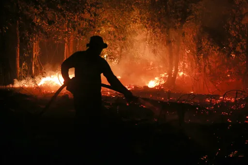 El Nino heat could cause nearly 450,000 extra deaths by February, study warns