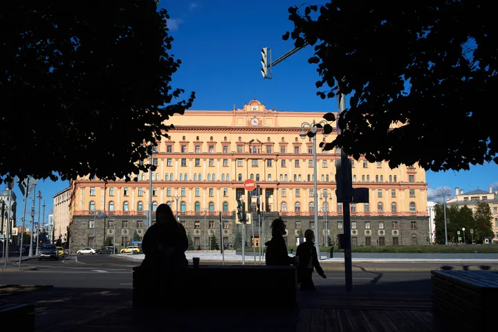 Rusia: Un „agent ucrainean” care colecta informații despre diplomații britanici a fost reținut