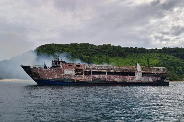 Philippine ferry fire death toll jumps to 76
