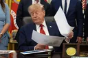 Trump annonce avoir obtenu un "contrôle permanent" sur la sécurité du Groenland